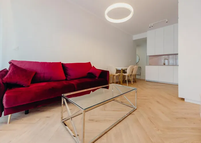 3 Bedrooms Premium Bella Rosa For 8 Guests With Ac And Underground Parking